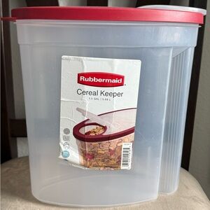 Rubbermaid Red Lid Clear Cereal Container